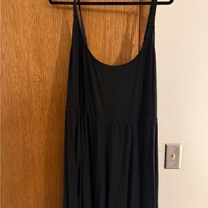 Black Sleeveless Dress